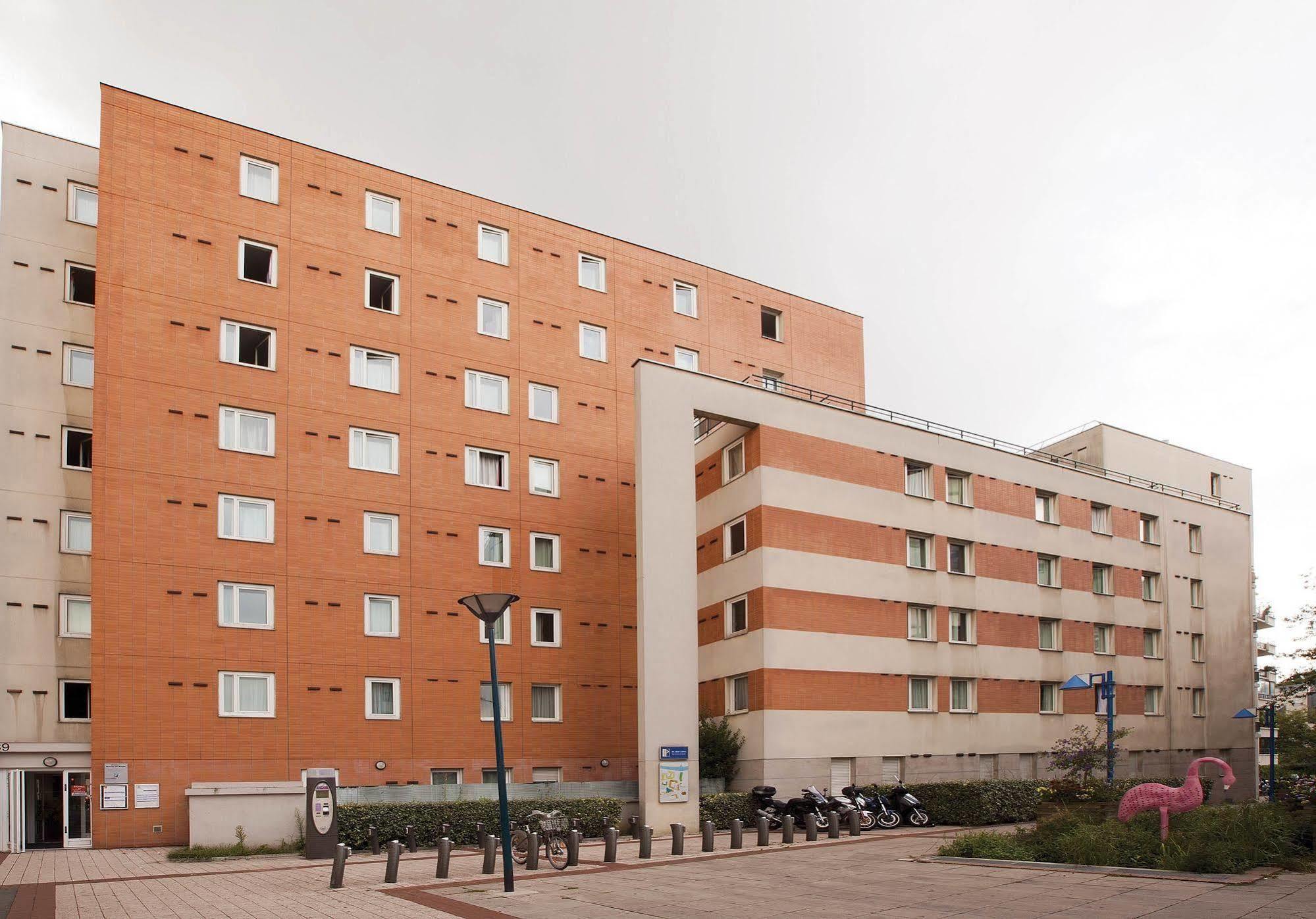 Sejours & Affaires Pantin Charles De Gaulle Aparthotel Εξωτερικό φωτογραφία