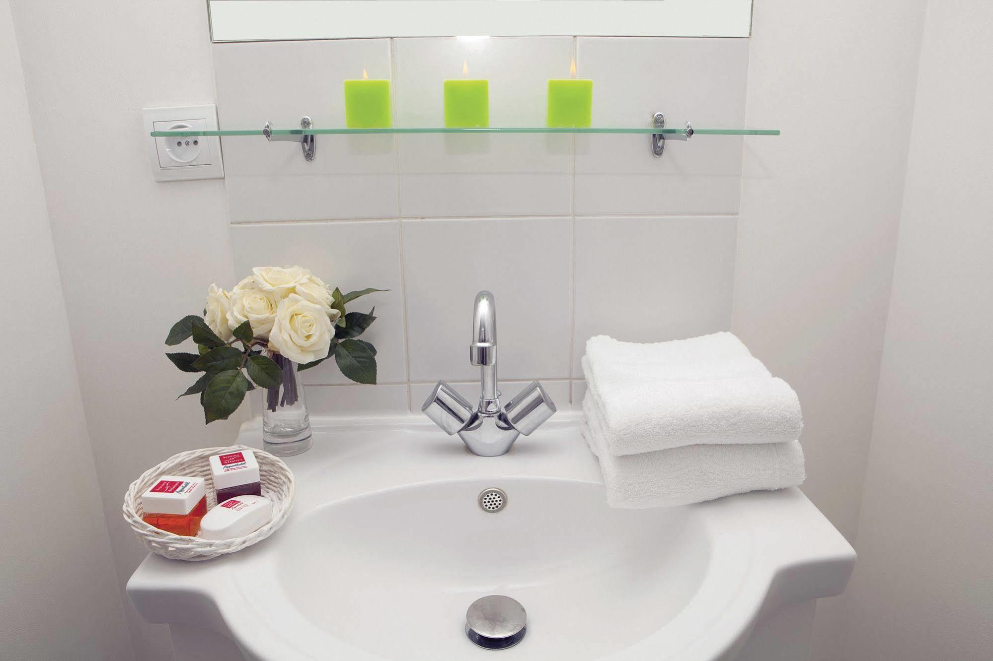 Sejours & Affaires Pantin Charles De Gaulle Aparthotel Εξωτερικό φωτογραφία
